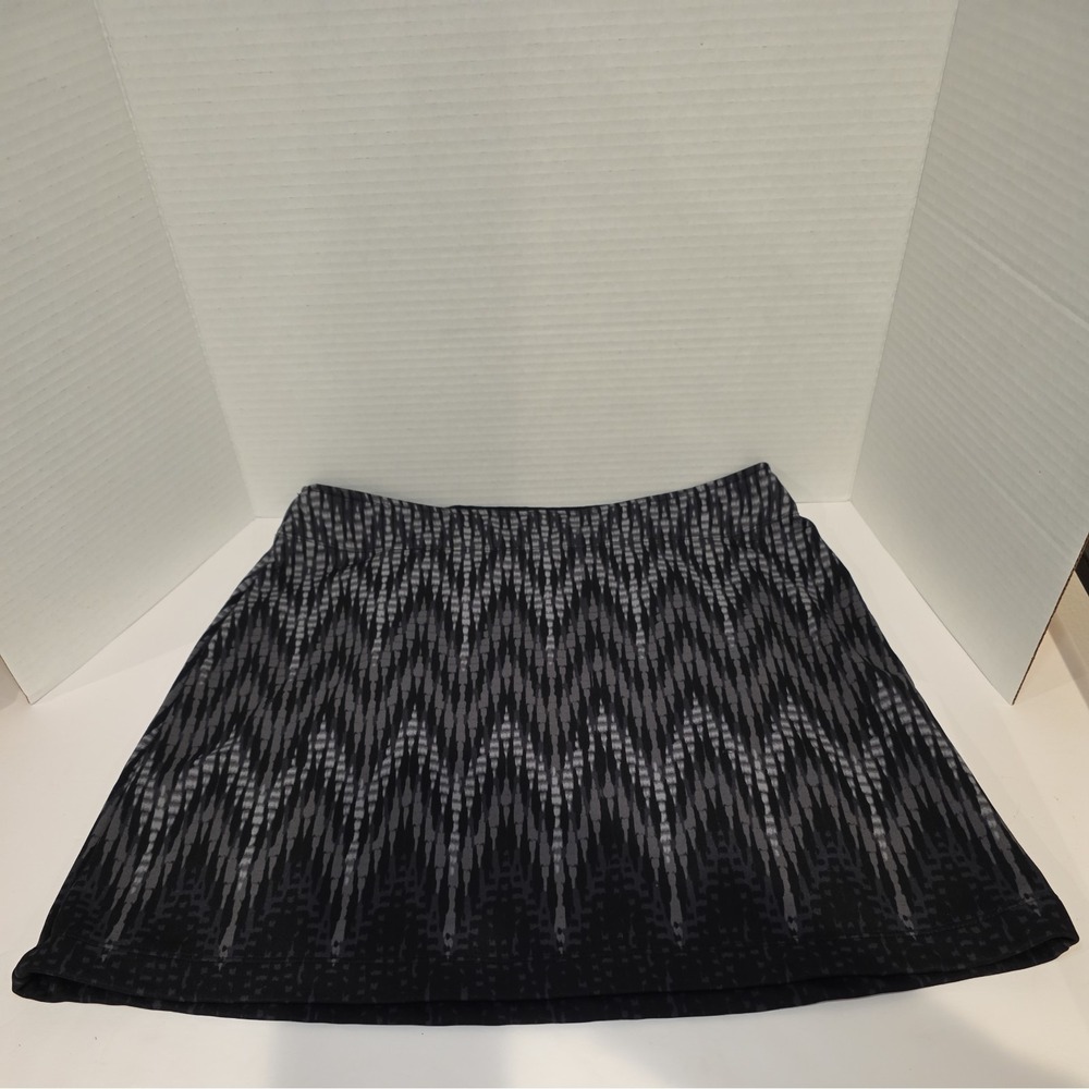 Athleta monarch geo print tech Black & Gray Mini Pencil Skirt fleece lined Sz S